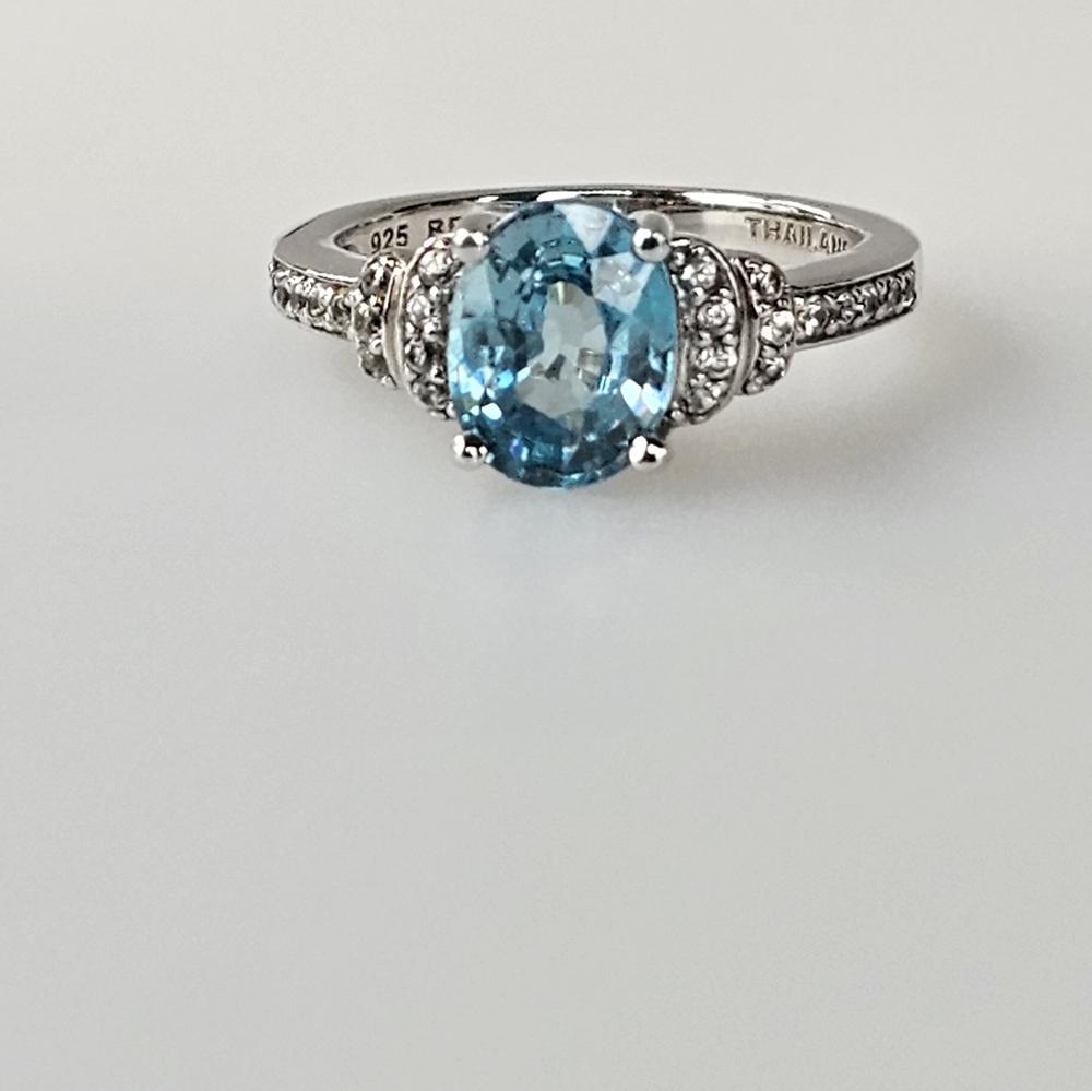 Genuine Blue & White Zircon Ring Sterling Silver Size 6.5 - Picture 6 of 11